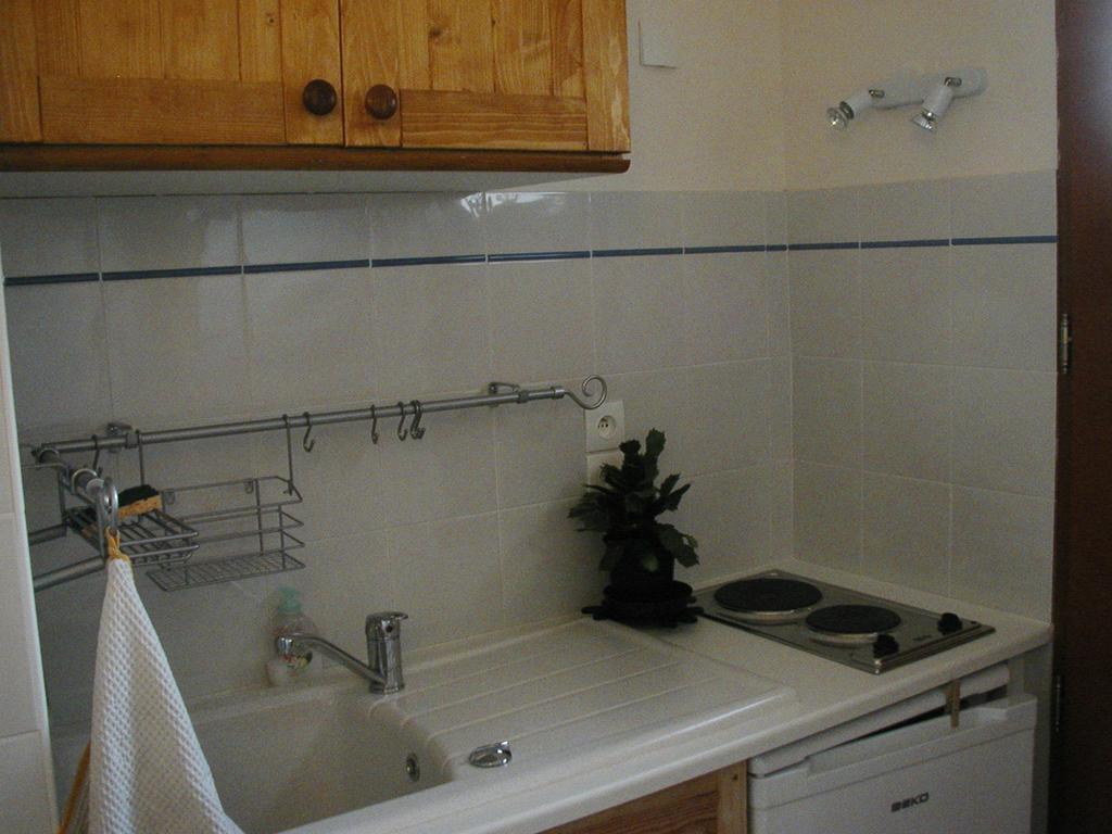 Ferienwohnung La Parenthese Sommières Zimmer foto